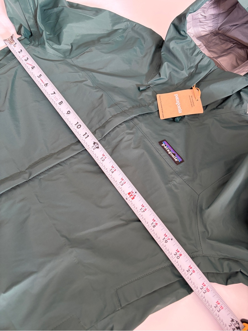Patagonia Torrentshell 3L Rain Jacket Women's Size M Cascade Green - Picture 5 of 10
